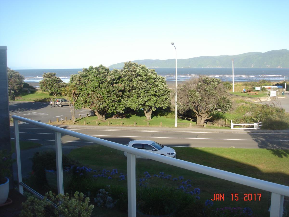 Seascape Bed & Breakfast Paraparaumu Exterior photo